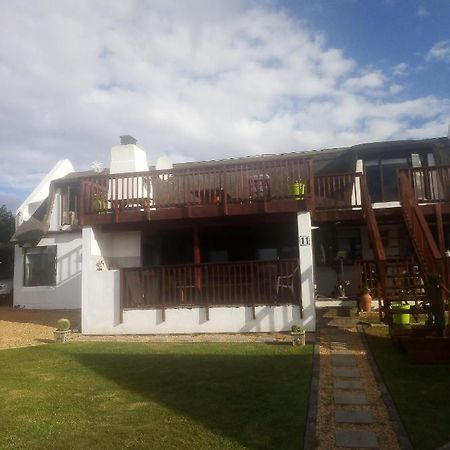 Chilli Moon B&B สติลบาย ภายนอก รูปภาพ