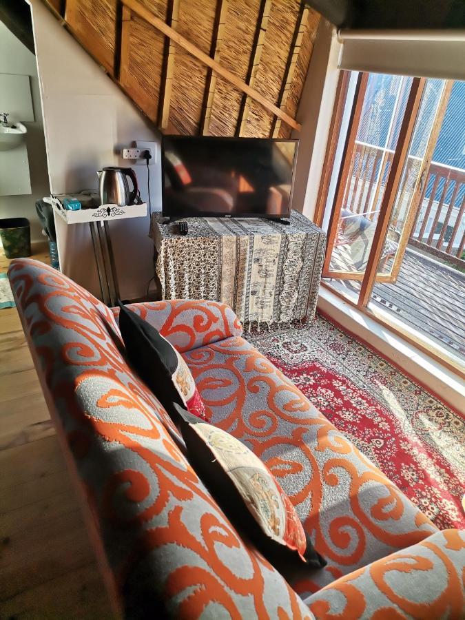Chilli Moon B&B สติลบาย ภายนอก รูปภาพ