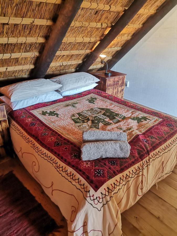 Chilli Moon B&B สติลบาย ภายนอก รูปภาพ
