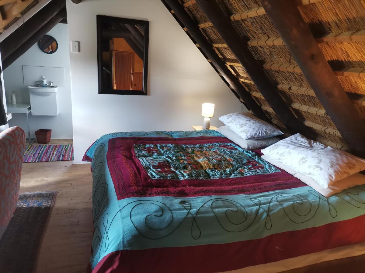 Chilli Moon B&B สติลบาย ภายนอก รูปภาพ